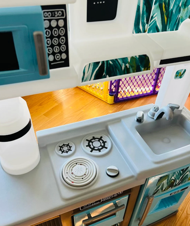 Kid's Play Kitchen Gas Stove Burner Decals - Replacement Vinyl Stickers - Playroom,  Preschool, Kindergarten Home Center - DIY Makeover